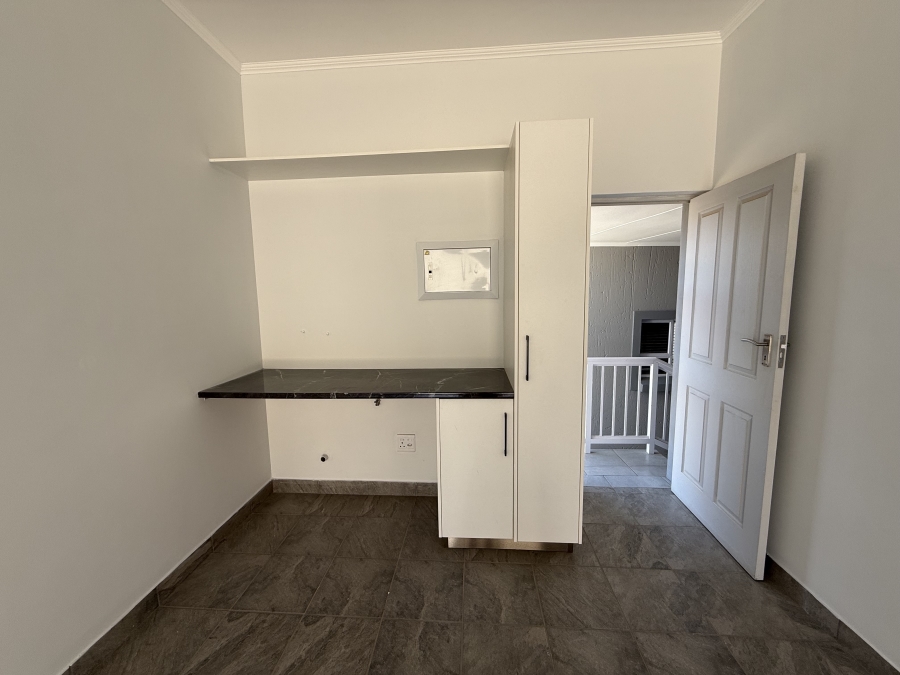 3 Bedroom Property for Sale in Hartenbos Heuwels Western Cape